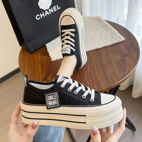 2024 New Women's Black Platform Canvas Sneakers Lace-up Comfortable Shoes Fashion Outdoor Multi-functional Sports Canvas Shoes - Image 2